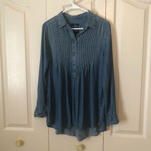 American Eagle Chambray Jean Top